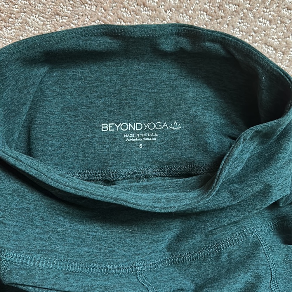 Beyond Yoga Spacedye Midi High Waisted Legging (Forest Green-Pine) - Picture 7 of 7